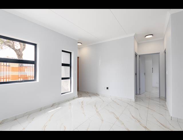 2 BEDROOM APARTMENT FOR SALE IN RUYTERWACHT